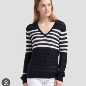 Christopher Fischer Blue White V-Neck Stripe 100% Cashmere Pullover Sweater